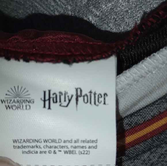 New Harry Potter Cape - Picture 2 of 5